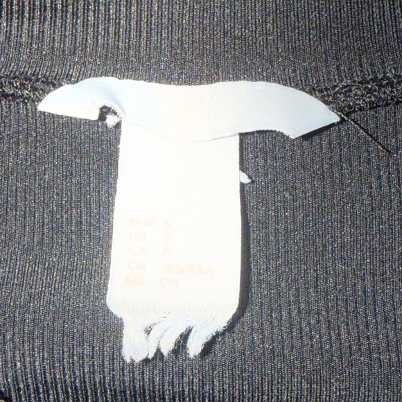 Black Ribbed H&M Dress - Picture 3 of 3